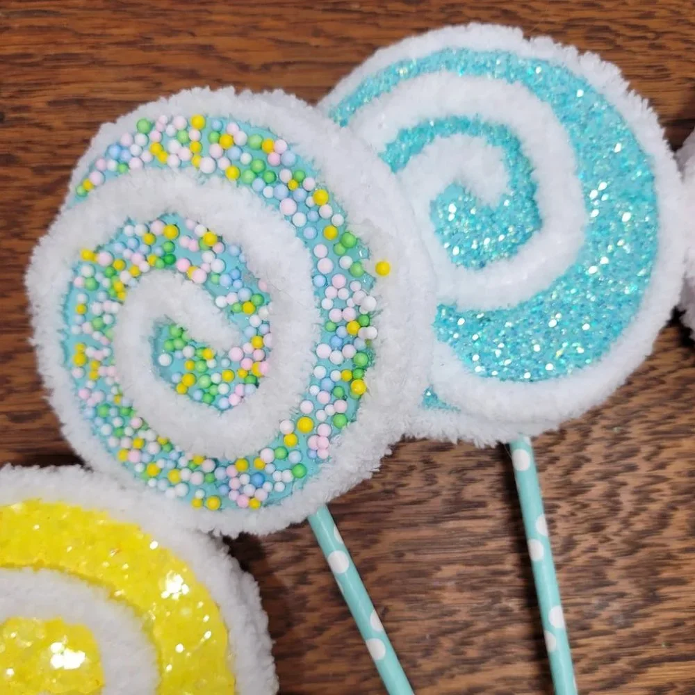 Decorative Yarn Lollipops‎ w/ Glitter/Mini Styrofoam Balls in Pastels - Lt Blue